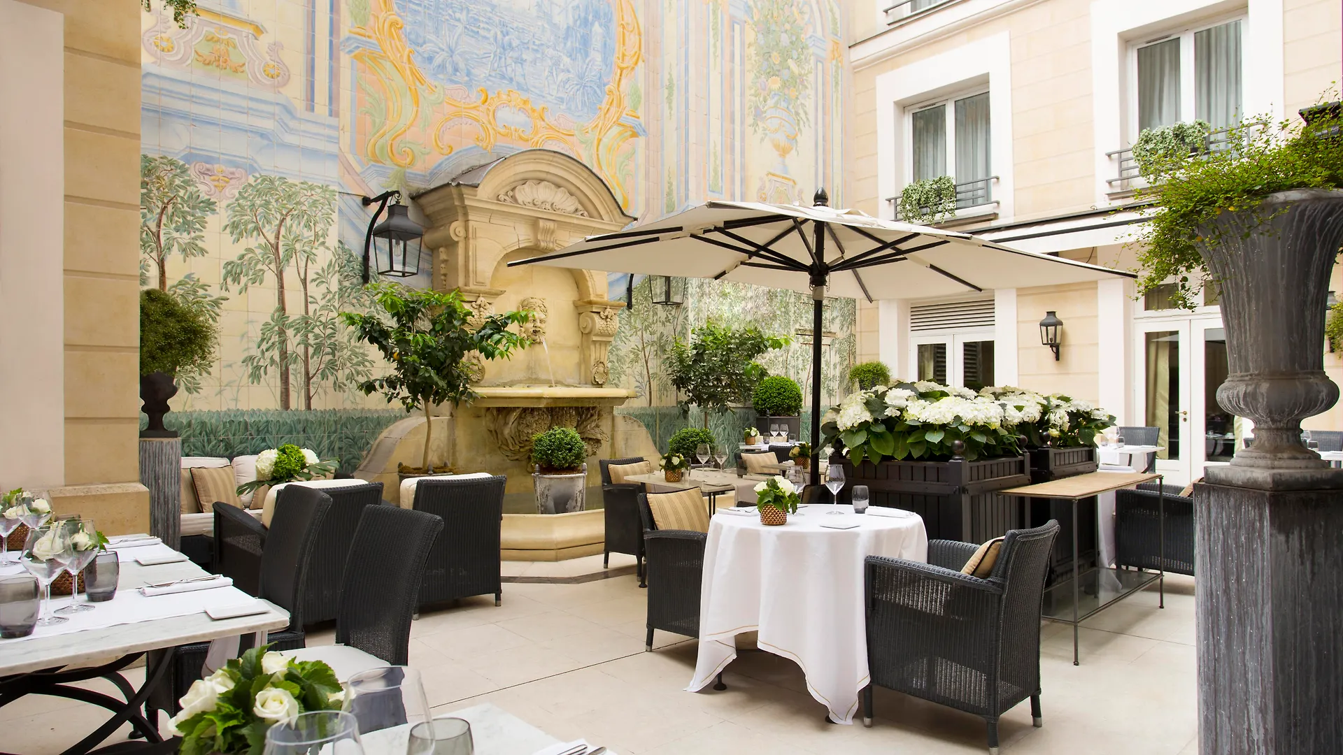 Castille - Starhotels Collezione