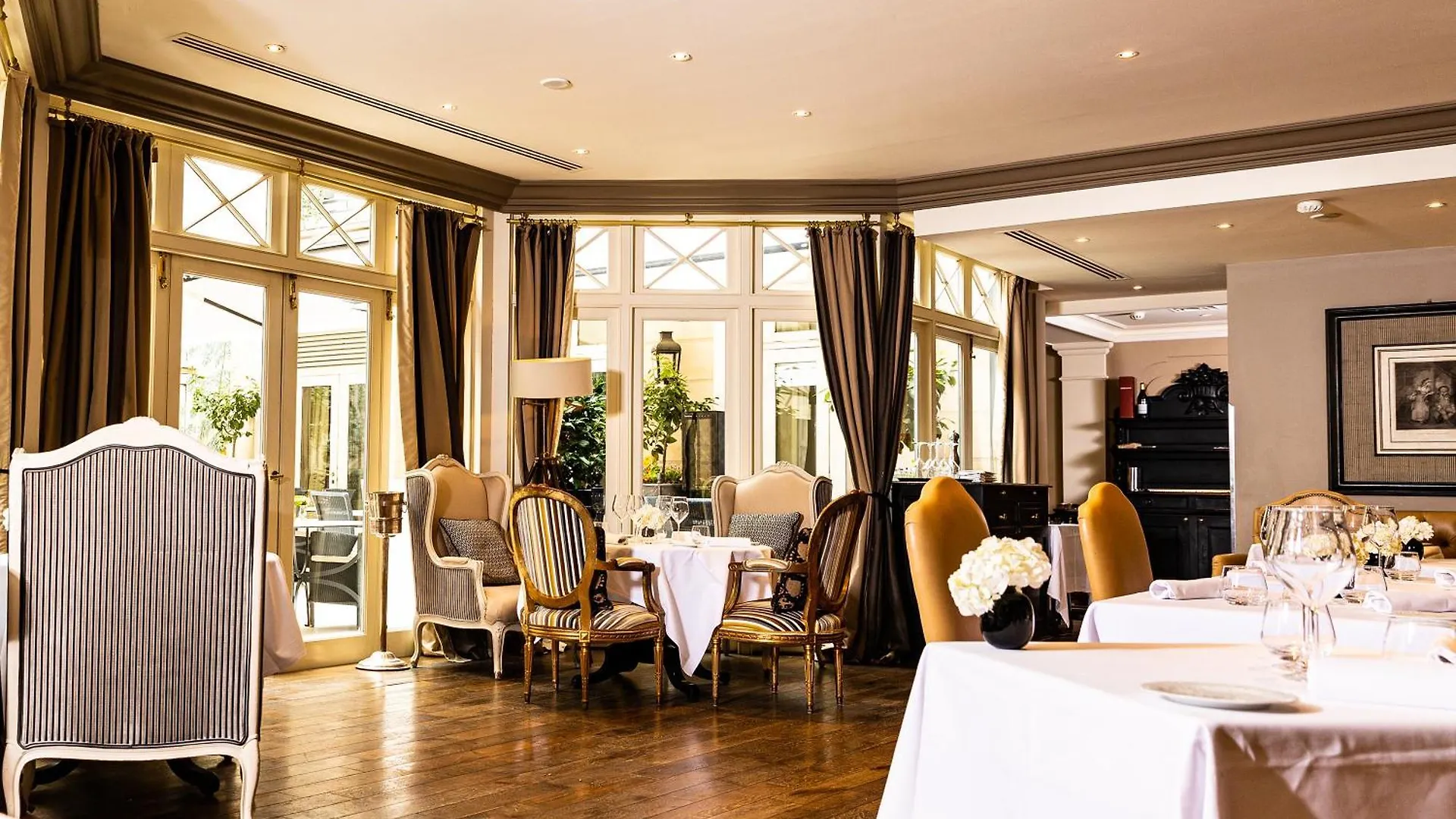 Hotel Castille - Starhotels Collezione 5*