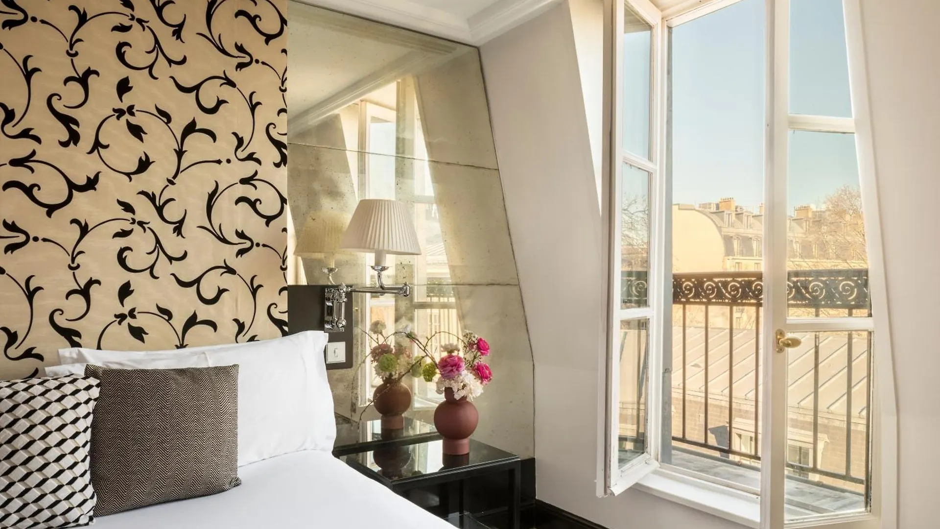 Castille - Starhotels Collezione Hotel