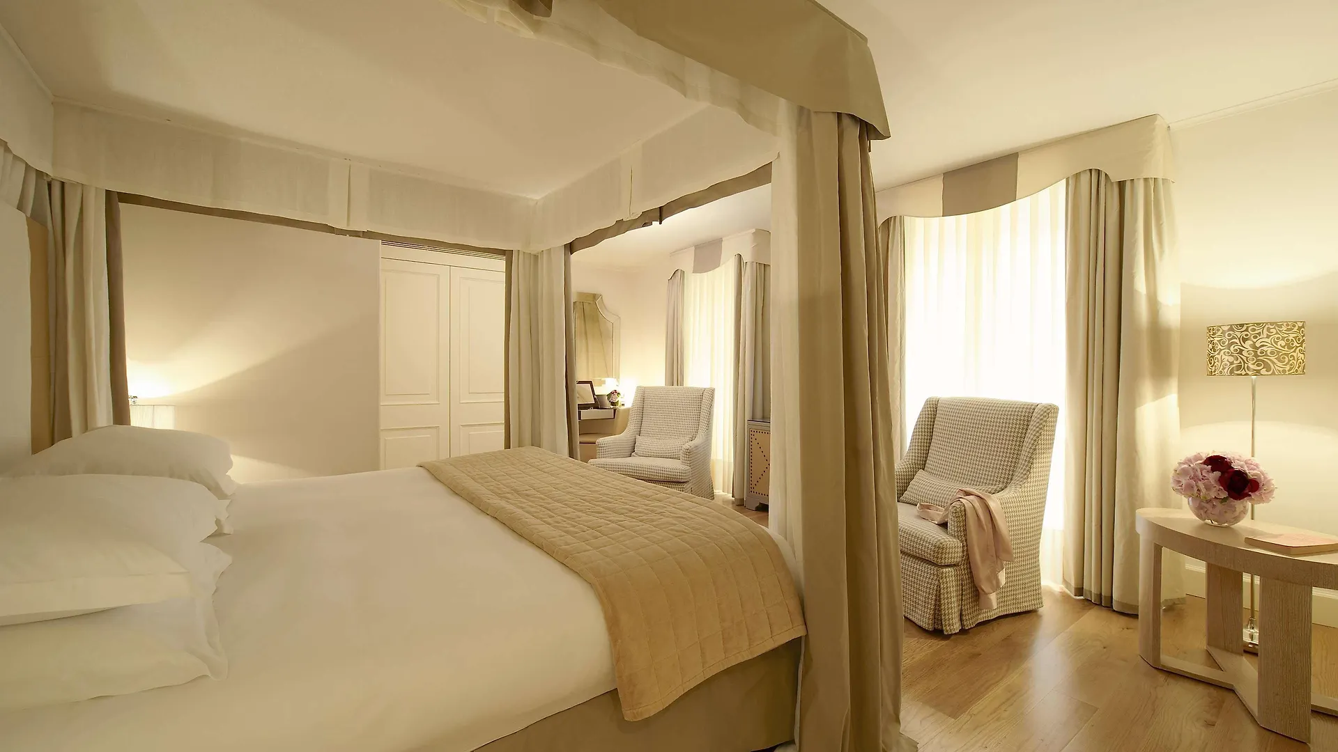 Castille - Starhotels Collezione Hotel